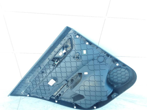GUARNECIDO PUERTA TRASERA DERECHA SKODA FABIA (NJ3) 