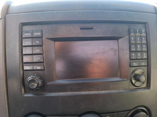 PANTALLA MULTIFUNCION Volkswagen CRAFTER CAMIÓN (2F) 