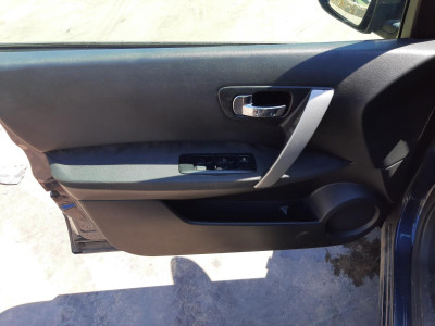 NISSAN QASHQAI (J10)