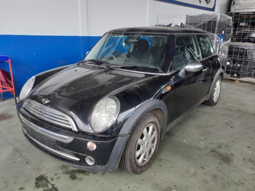  ENGANCHE CINTURON DELANTERO IZQUIERDO MINI MINI (R50,R53) 