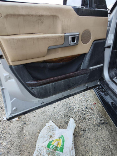 GUARNECIDO PUERTA DELANTERA IZQUIERDA Land Rover RANGE ROVER (LM) 