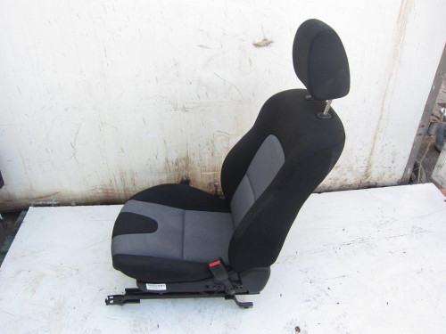  JUEGO ASIENTOS COMPLETO MAZDA 3 BERLINA (BK) 