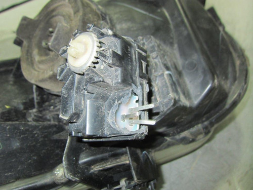  FARO IZQUIERDO, NISSAN, PIXO (UAO) 