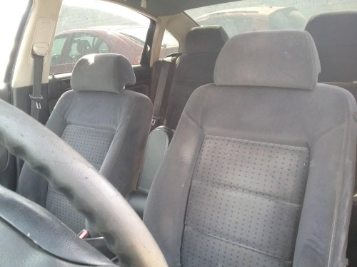  VOLKSWAGEN PASSAT BERLINA (3B2) 
