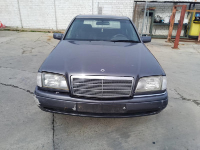 MERCEDES-BENZ CLASE C (BM 202) BERLINA
