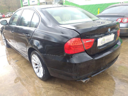  BMW SERIE 3 BERLINA (E90) 