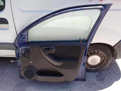 PUERTA DELANTERA DERECHA OPEL CORSA C 
