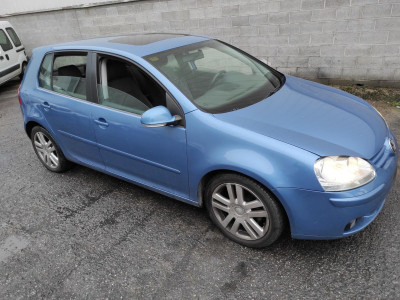 VOLKSWAGEN GOLF V (1K1)(10.2003)