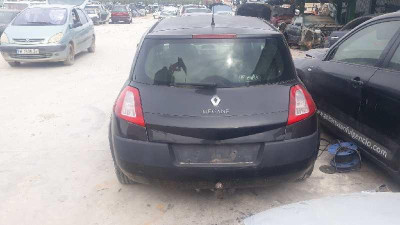 RENAULT MEGANE II BERLINA 5P
