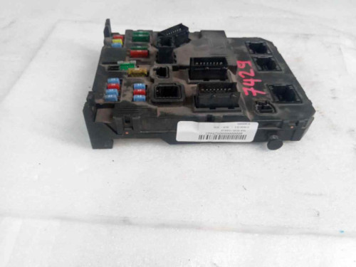  CAJA RELES / FUSIBLES CITROEN C2 