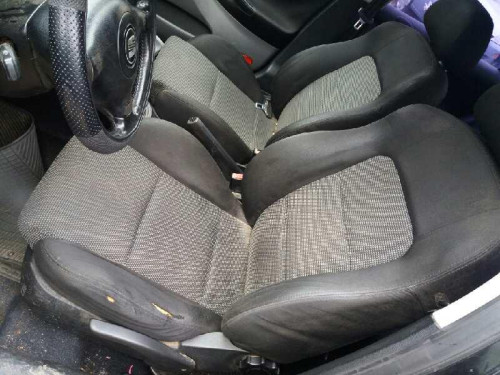  SEAT LEON (1M1) 