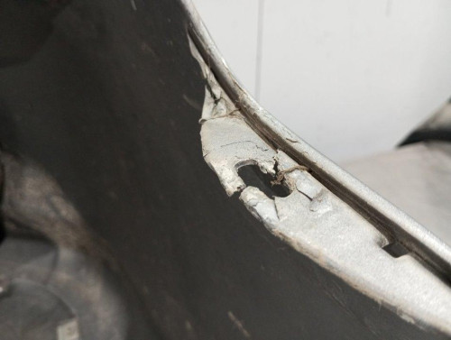 PARAGOLPES DELANTERO 