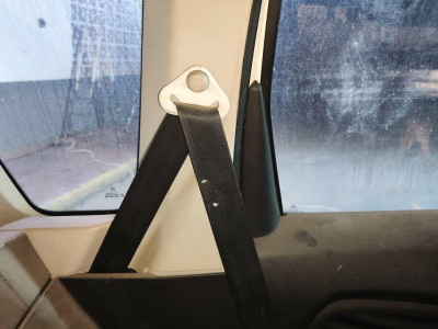 CINTURON SEGURIDAD TRASERO DERECHO