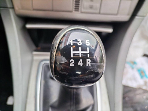  FORD FOCUS BERLINA (CB4) 