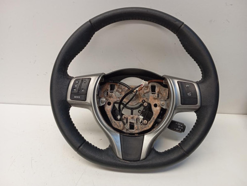 VOLANTE TOYOTA YARIS (KSP1/NLP1/NSP1) 