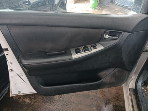 TOYOTA COROLLA (E12) — vehículo donante para recambios 