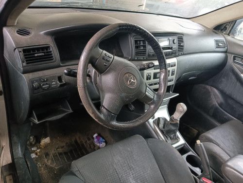 TOYOTA COROLLA (E12) — vehículo donante para recambios 