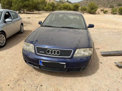 AUDI A6 AVANT (4B5)