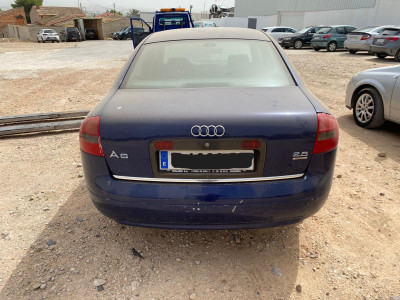 AUDI A6 AVANT (4B5)