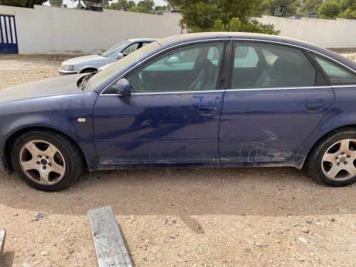 AUDI A6 AVANT (4B5) — vehículo donante para recambios 