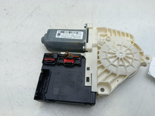 MOTOR ELEVALUNAS DELANTERO IZQUIERDO Seat LEON (1P1) 