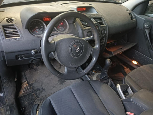 RENAULT MEGANE II BERLINA 5P — автомобиль-донор на запчасти 
