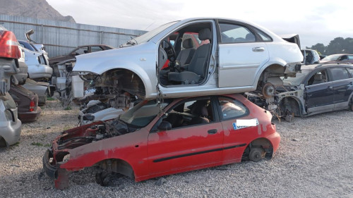  DAEWOO LANOS 