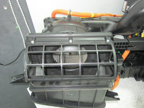 CALEFACCION ENTERA NORMAL, TESLA, MODEL S 