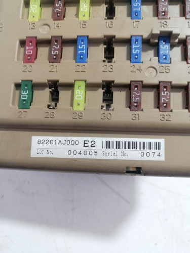  CAJA RELES / FUSIBLES SUBARU LEGACY COMBI/ OUTBACK (B14) 
