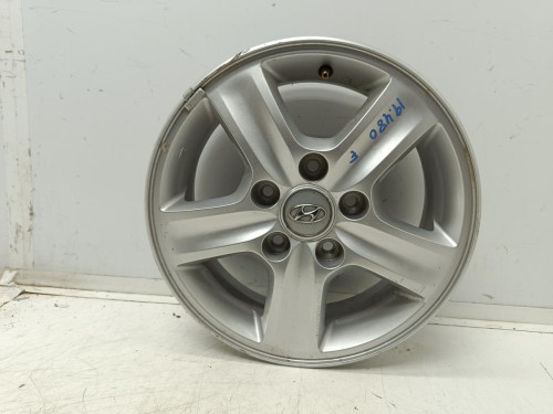 LLANTA HYUNDAI I30 (FD) 
