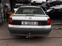 OPEL ASTRA F BERLINA