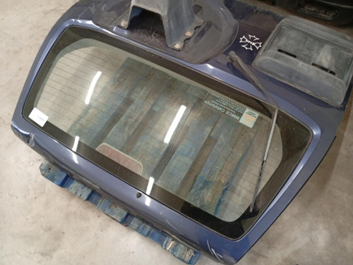 PORTON TRASERO Mitsubishi MONTERO (V60/V70) 