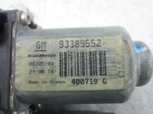  ELEVALUNAS DELANTERO DERECHO OPEL MERIVA 