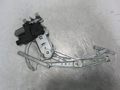 ELEVALUNAS DELANTERO DERECHO OPEL MERIVA 