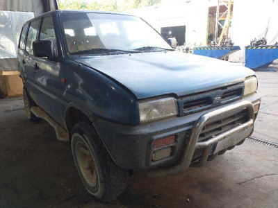 NISSAN TERRANO II (R20)