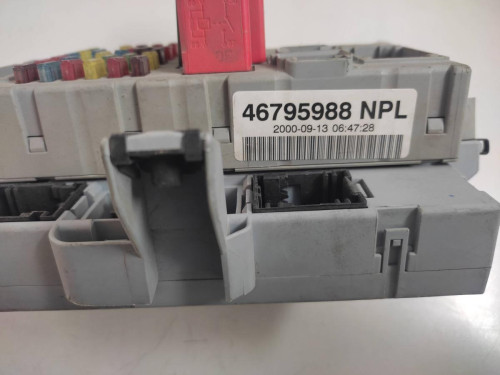 CAJA RELES / FUSIBLES FIAT II PUNTO (188) BERLINA 
