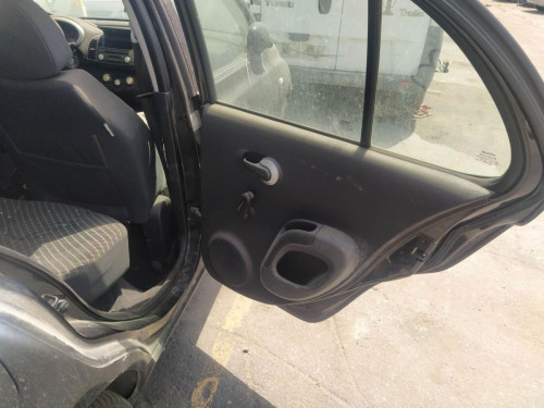  RETENEDOR PUERTA NISSAN MICRA (K12E) 