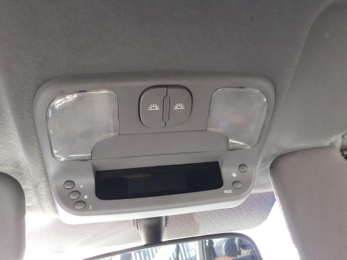  LUZ INTERIOR HYUNDAI TERRACAN (HP) 