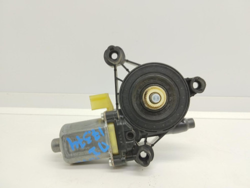  MOTOR ELEVALUNAS DELANTERO IZQUIERDO Seat LEON (5F1) 