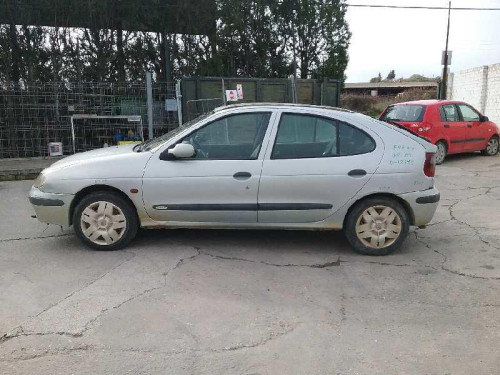 RENAULT MEGANE I FASE 2 BERLINA (BA0) — автомобиль-донор на запчасти 