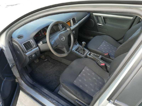 OPEL VECTRA C BERLINA — vehículo donante para recambios 