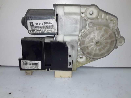 MOTOR ELEVALUNAS DELANTERO IZQUIERDO 