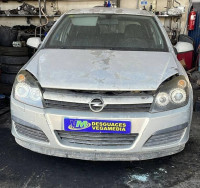 OPEL ASTRA H BERLINA