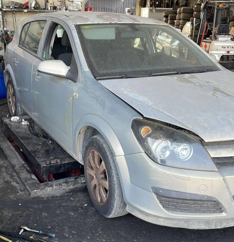 OPEL ASTRA H BERLINA — автомобиль-донор на запчасти 