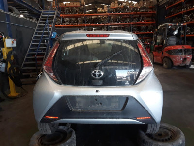 TOYOTA AYGO (B4)