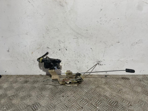 CERRADURA PUERTA DELANTERA IZQUIERDA 