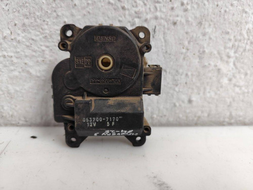  MOTOR APERTURA TRAMPILLAS CLIMATIZADOR LAND ROVER 