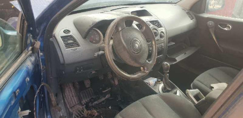RENAULT MEGANE II CLASSIC BERLINA — автомобиль-донор на запчасти 