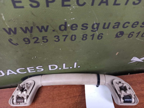 MANETA INTERIOR DELANTERA IZQUIERDA Toyota LAND CRUISER (J15) 