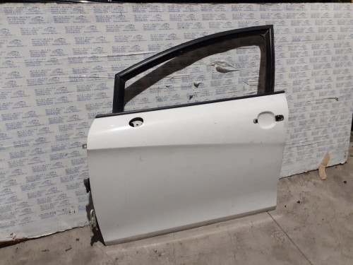  PUERTA DELANTERA IZQUIERDA 